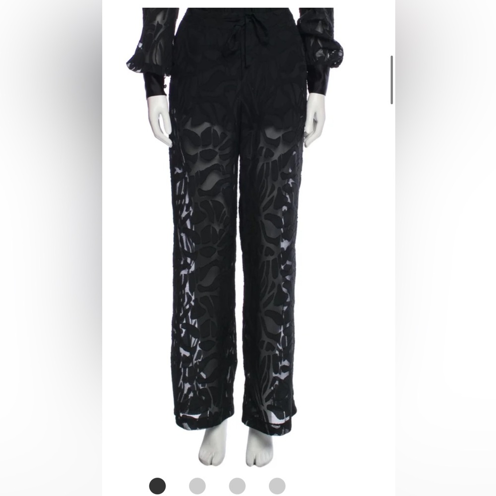 Elegant Black Wide-Leg Pants